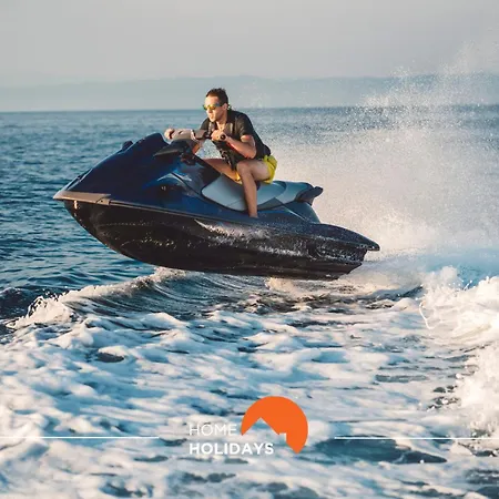 #008 T2 Tenis By Holidays アパート *