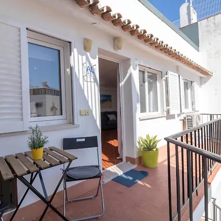 #008 T2 Tenis By Holidays Albufeira